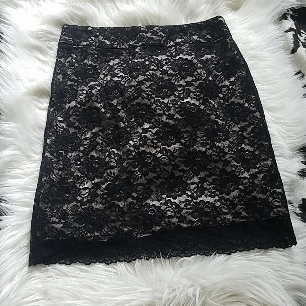 Banana Republic Skirt 4P